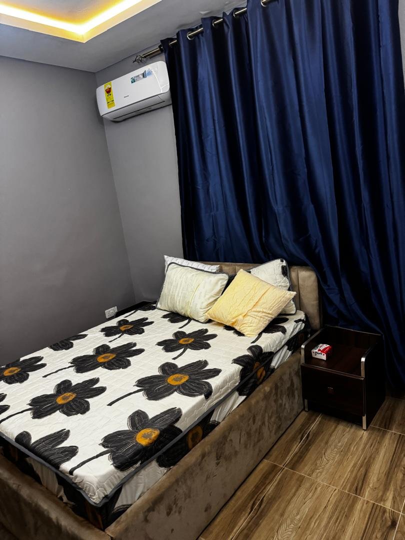 Standard guest room at Geofranbert Hotel